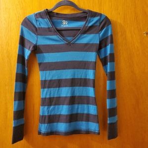 SALE Blue striped v-neck long sleeve shirt